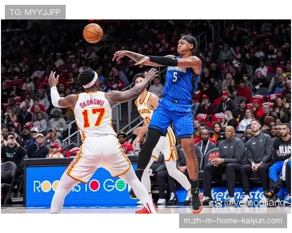 奥孔武内线压制特纳砍下两双,老鹰中锋防守端展现统治力 奥孔武内线压制特纳砍下两双,老鹰中锋防守端展现统治力